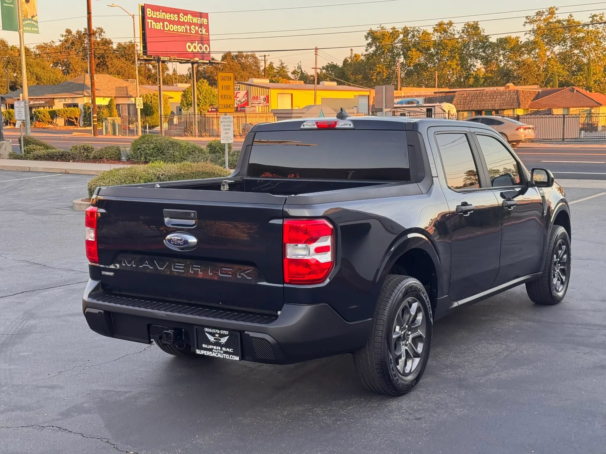 Used 2023 Ford Maverick XLT w/ XLT Luxury Package FWD image 6