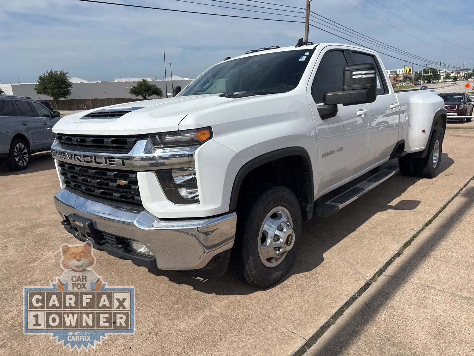 Used 2022 Chevrolet Silverado 3500 LT w/ Convenience Package AWD/4WD image 3
