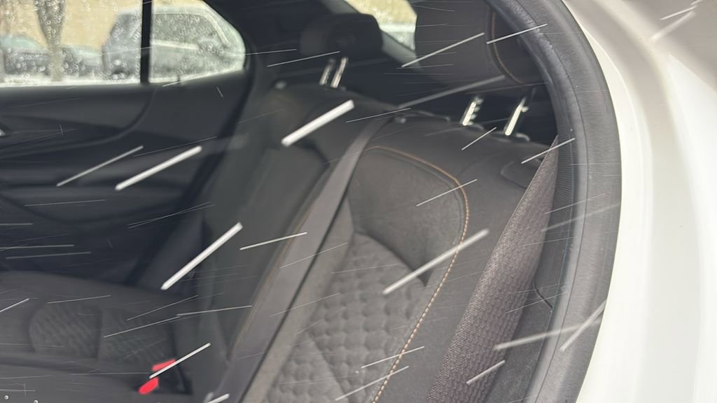 Used 2019 Chevrolet Equinox LT image 30