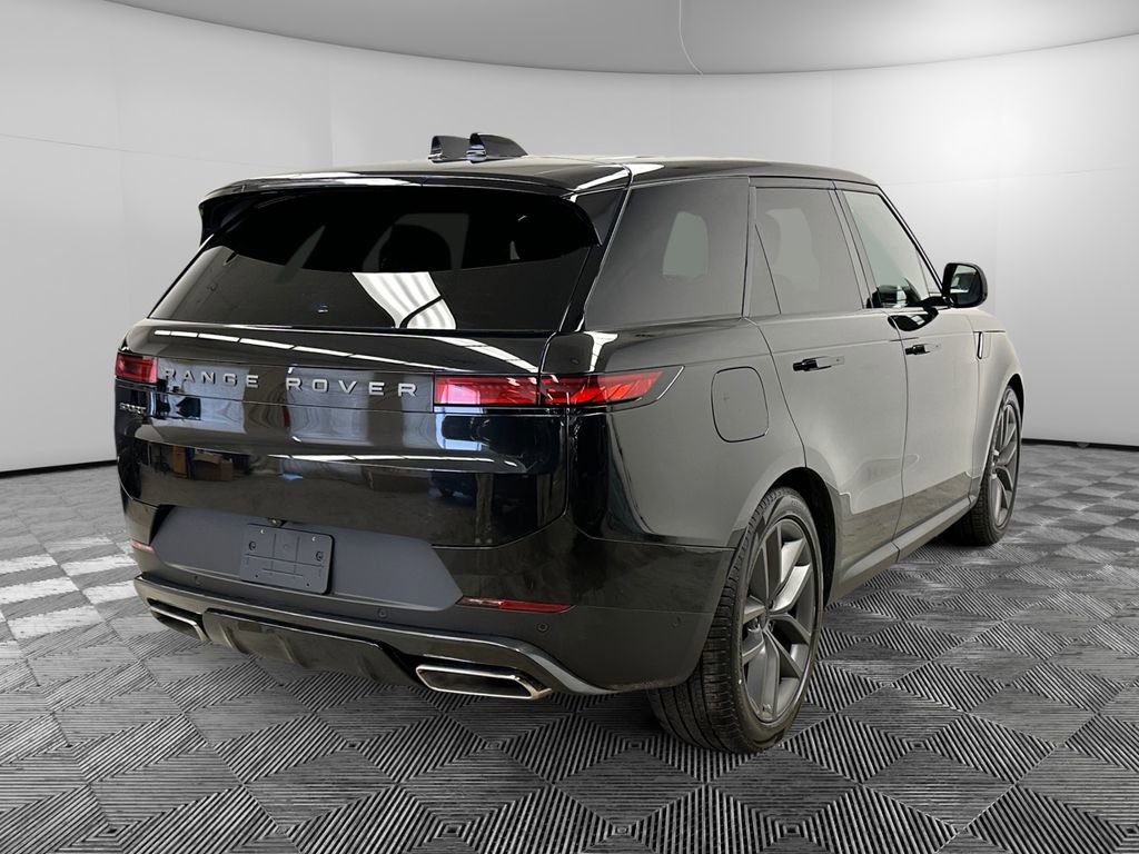 New 2026 Land Rover Range Rover Sport SE image 5