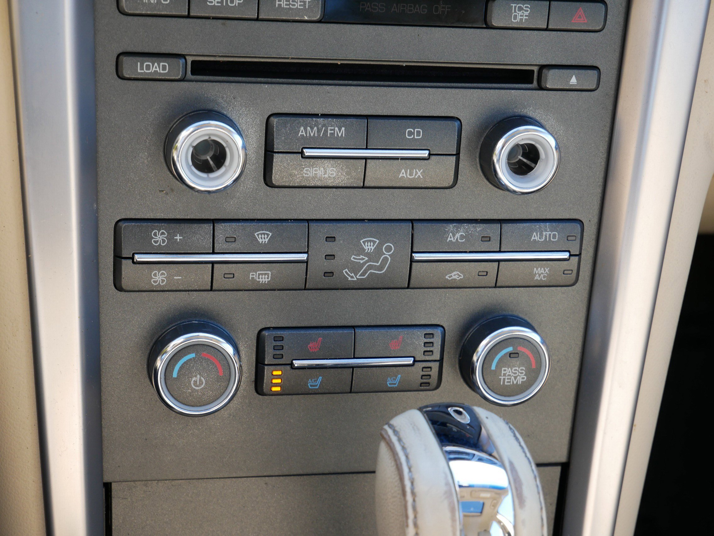 Used 2012 Lincoln MKZ FWD image 23