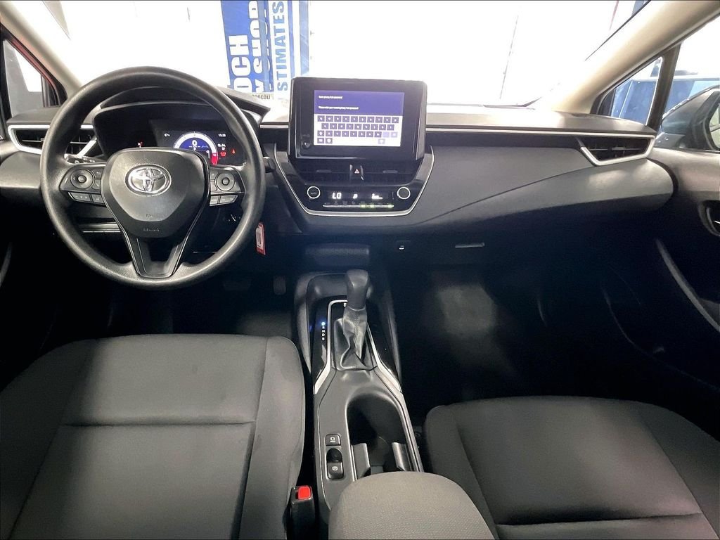 Certified 2026 Toyota Corolla LE FWD image 21