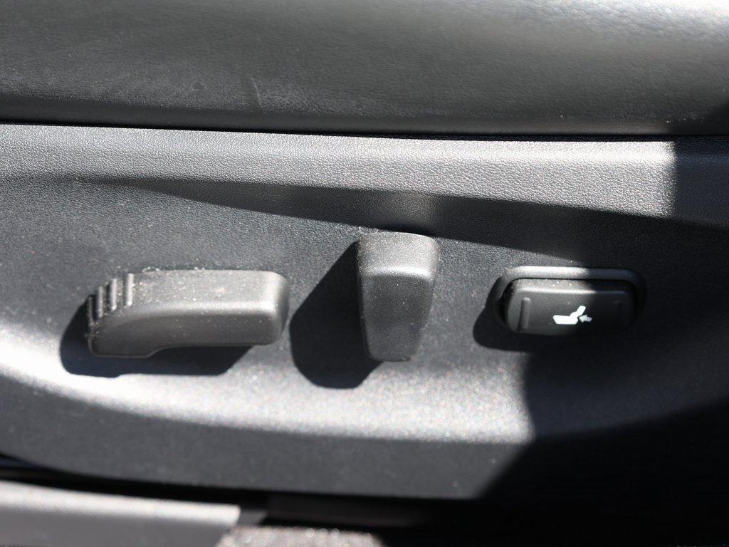 Certified 2023 INFINITI Q50 Luxe w/ Cargo Package image 17