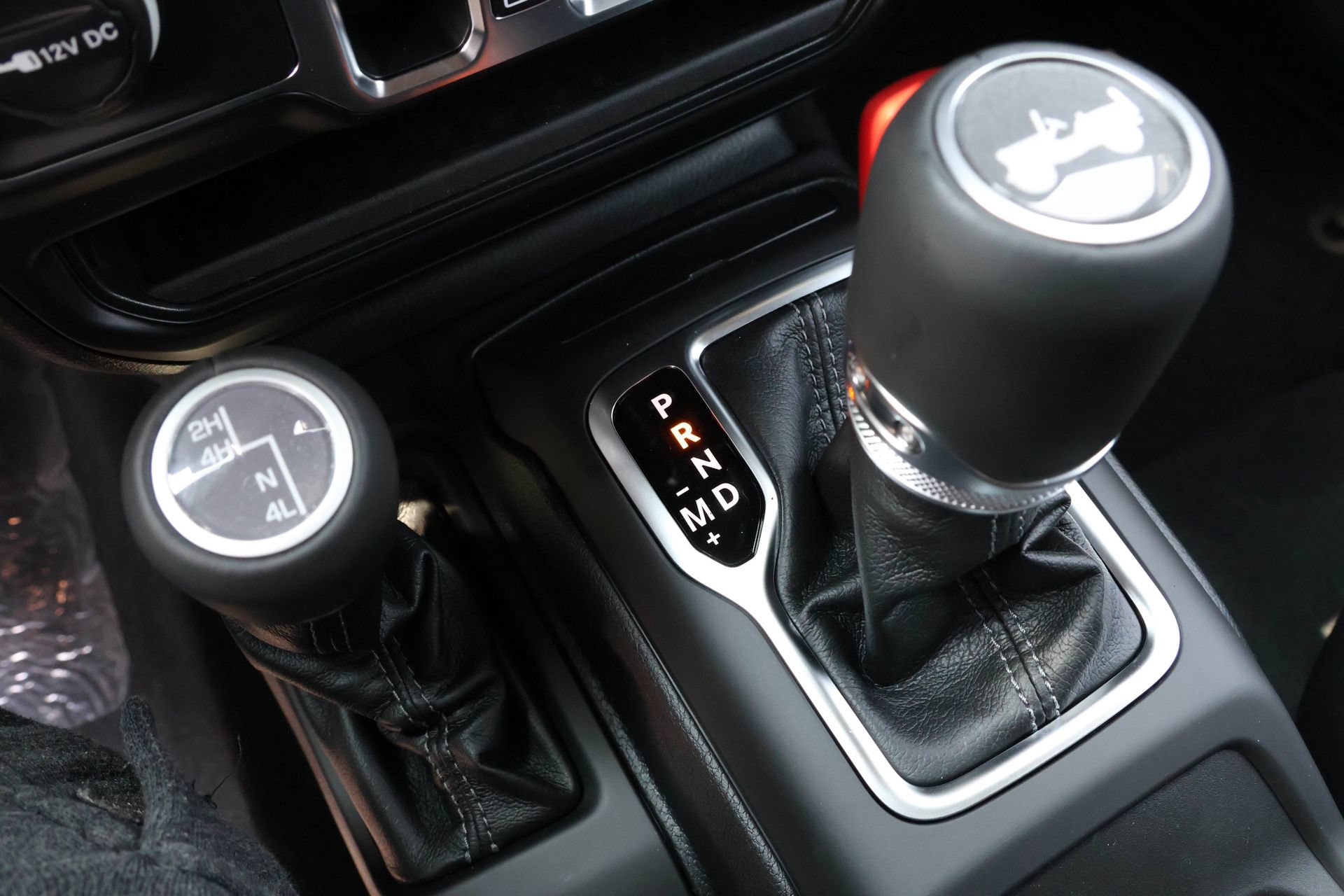 New 2026 Jeep Wrangler Unlimited Sahara AWD/4WD image 24