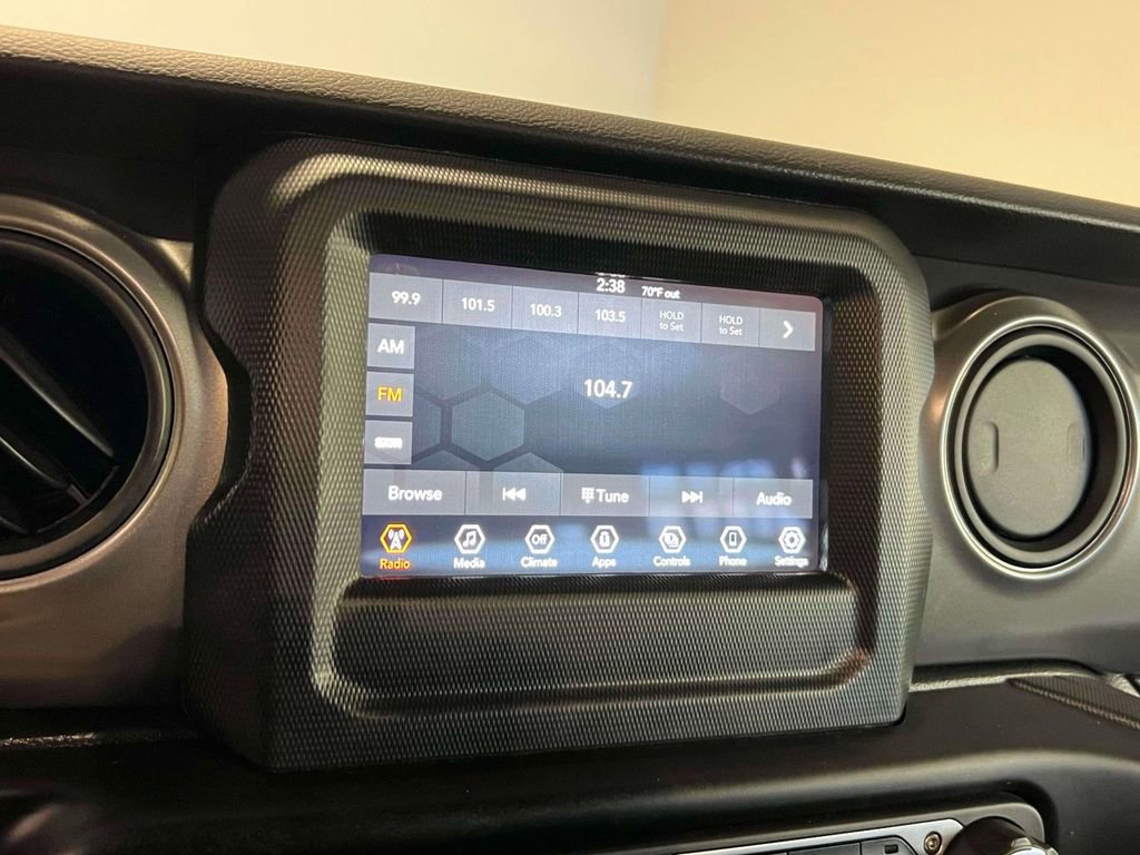 Used 2023 Jeep Wrangler Sport S AWD/4WD image 26