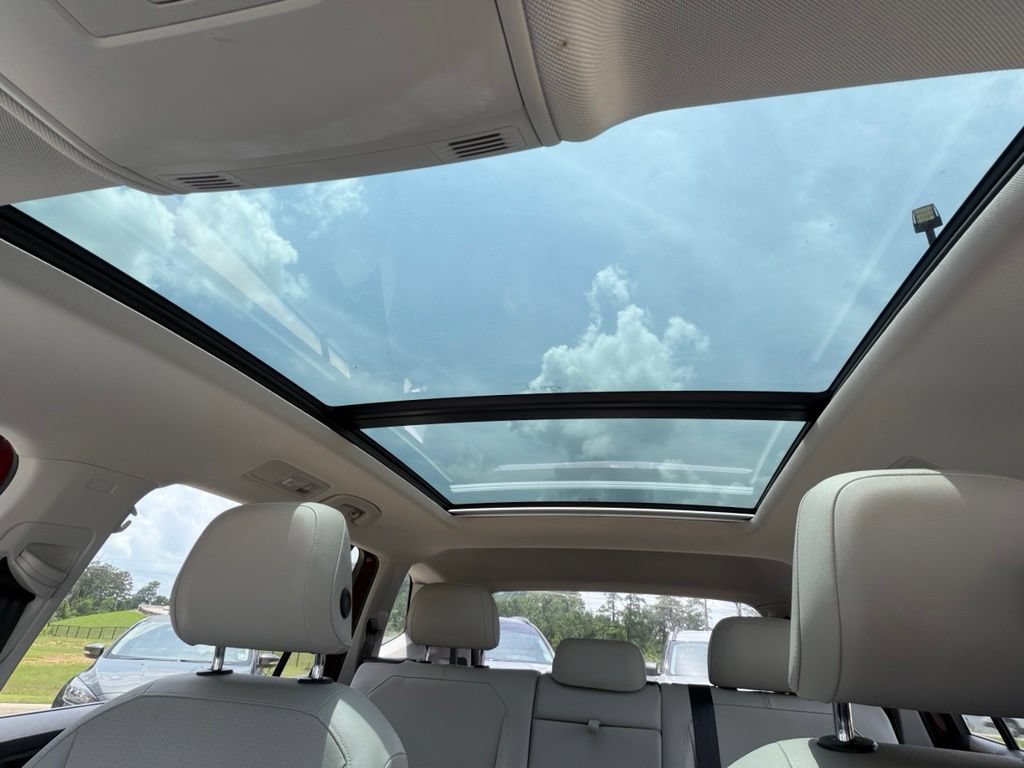 Used 2019 Volkswagen Tiguan SE FWD image 20