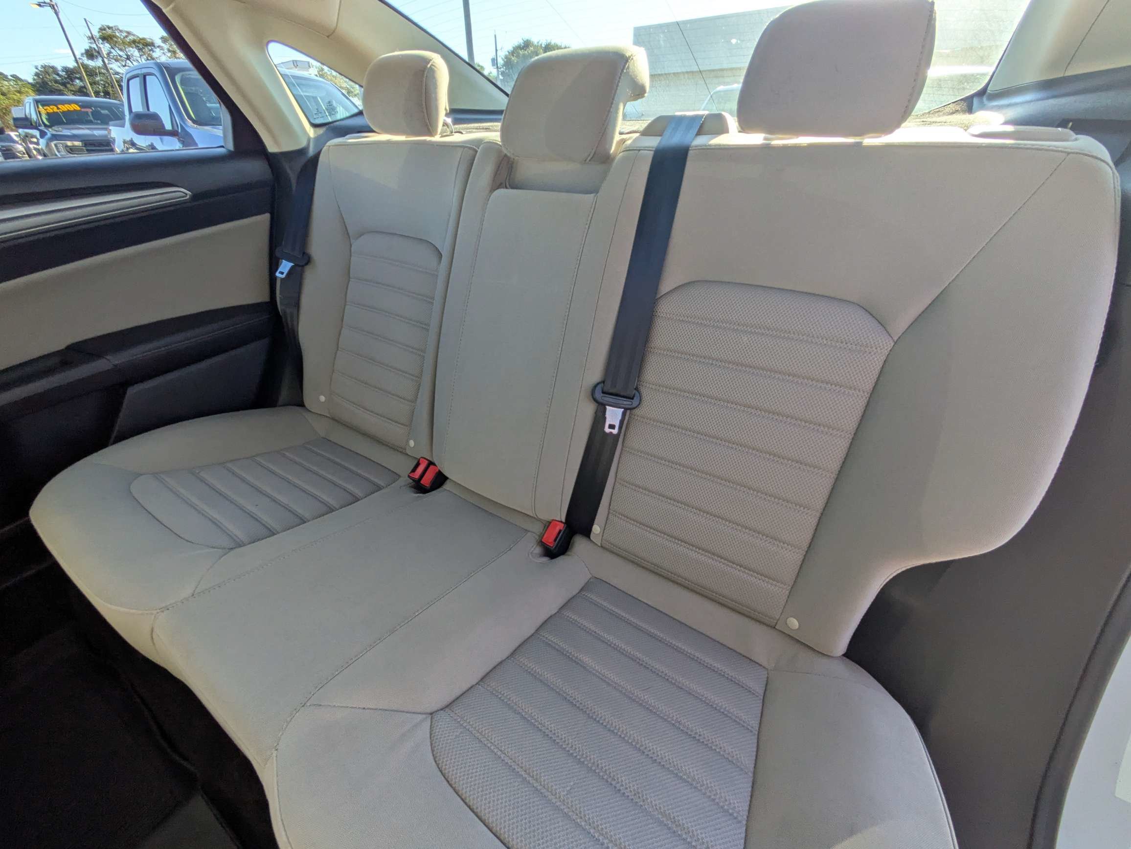 Used 2020 Ford Fusion S FWD image 13