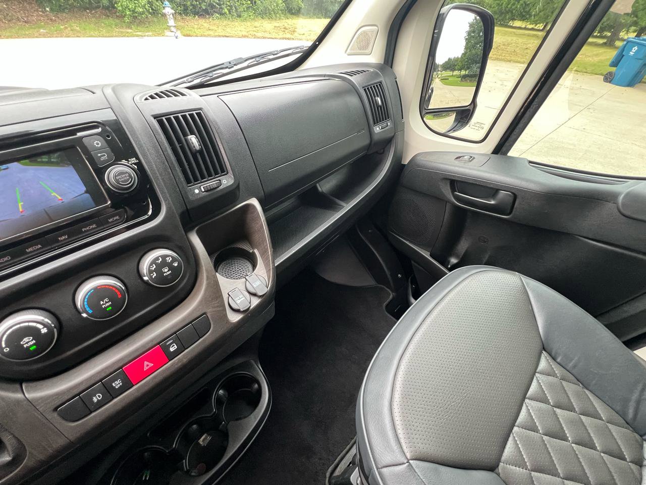Used 2017 RAM ProMaster 3500 w/ Mopar Trailer Tow Group FWD image 32
