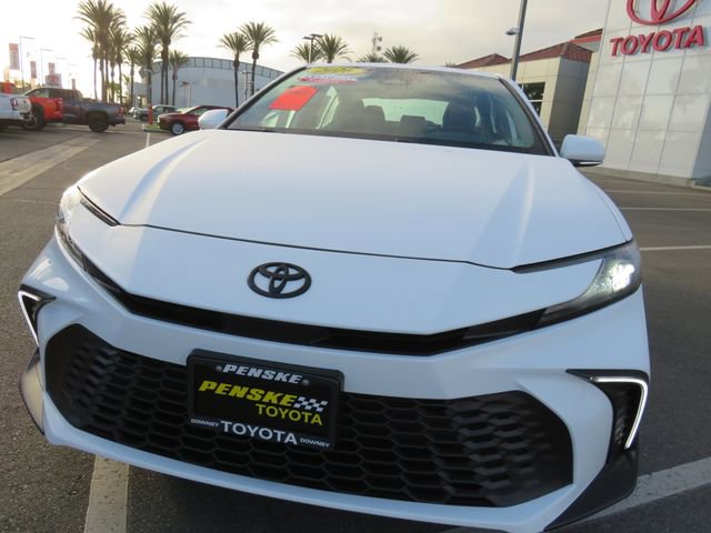 Certified 2026 Toyota Camry SE image 5