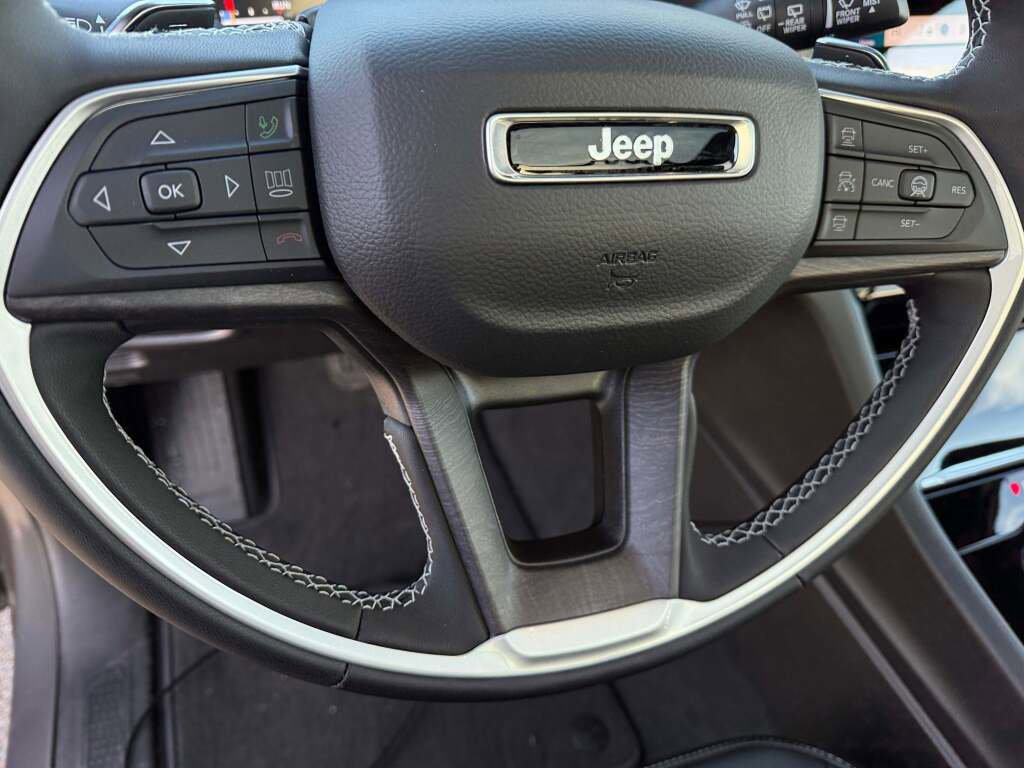 New 2026 Jeep Grand Cherokee Limited image 26