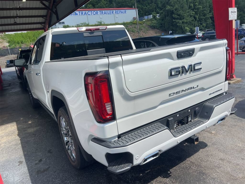 Used 2025 GMC Sierra 1500 Denali Ultimate AWD/4WD image 3