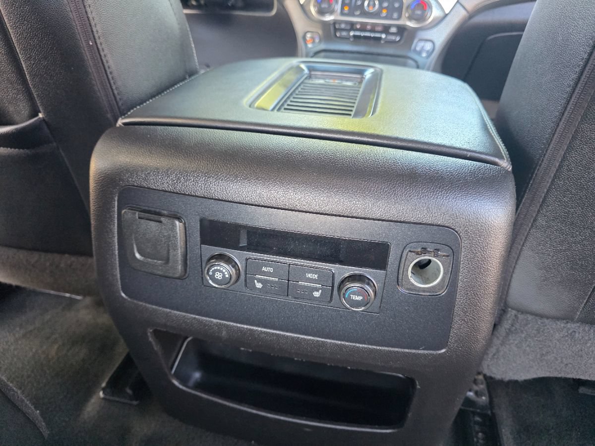 Used 2017 Chevrolet Tahoe Premier AWD/4WD image 33