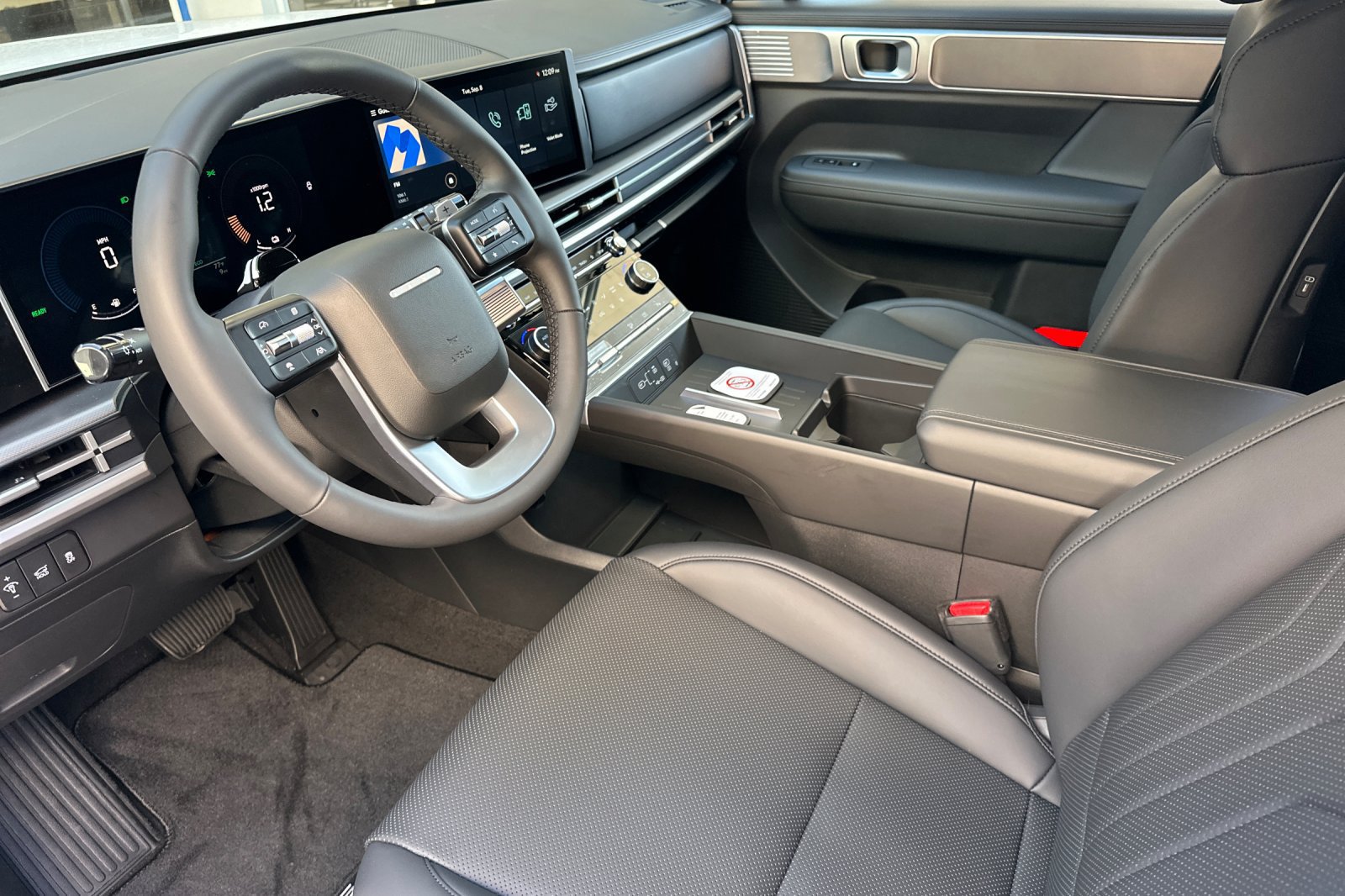 New 2027 Hyundai Santa Fe SEL FWD image 11