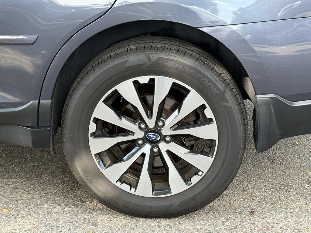 Used 2017 Subaru Outback 2.5i Limited AWD/4WD image 7
