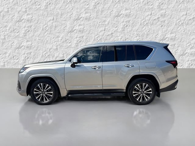 Used 2024 Lexus LX 600 4WD w/ Interior Upgrade Package image 6
