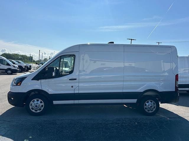 New 2026 Ford Transit 250 148 Medium Roof Extended AWD w/ Upfitter Package image 4