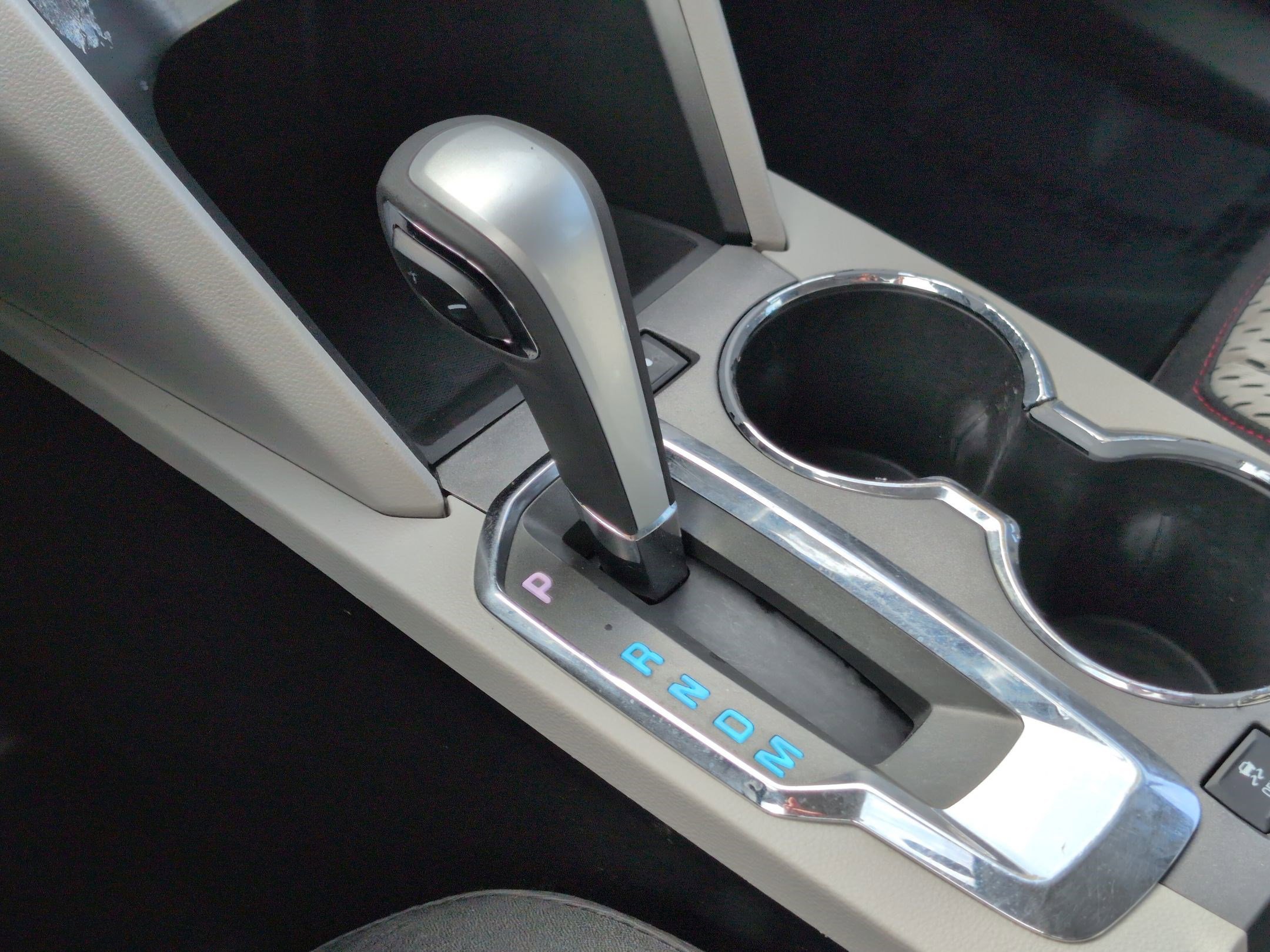 Used 2013 Chevrolet Equinox LS image 19