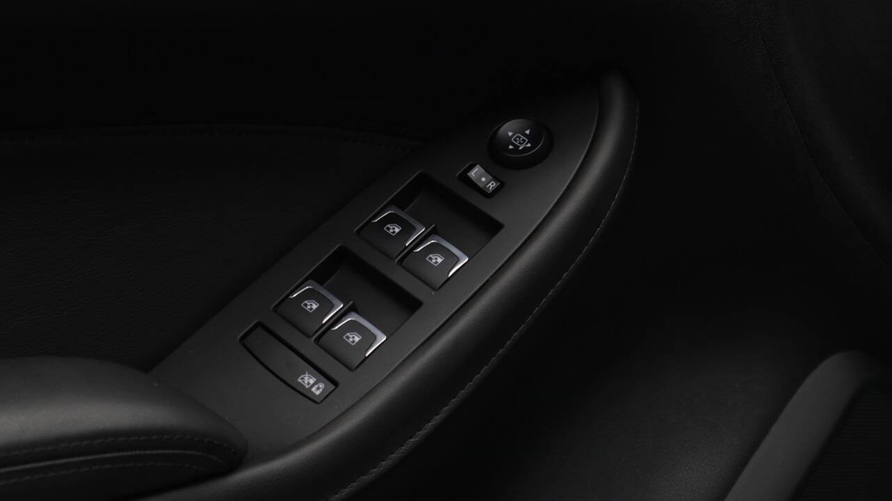 Used 2019 Cadillac CTS V w/ Luxury Package image 20