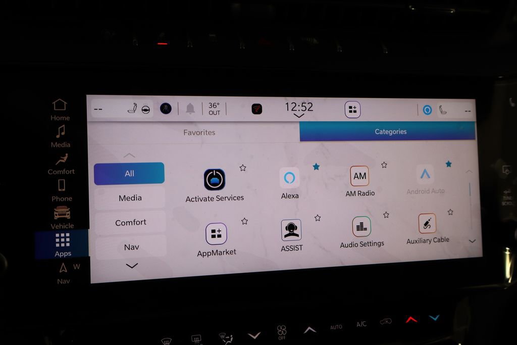 New 2026 Jeep Grand Cherokee Limited image 36