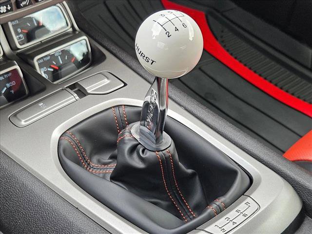 Used 2010 Chevrolet Camaro SS w/ LPO, Ground Effects Package image 16