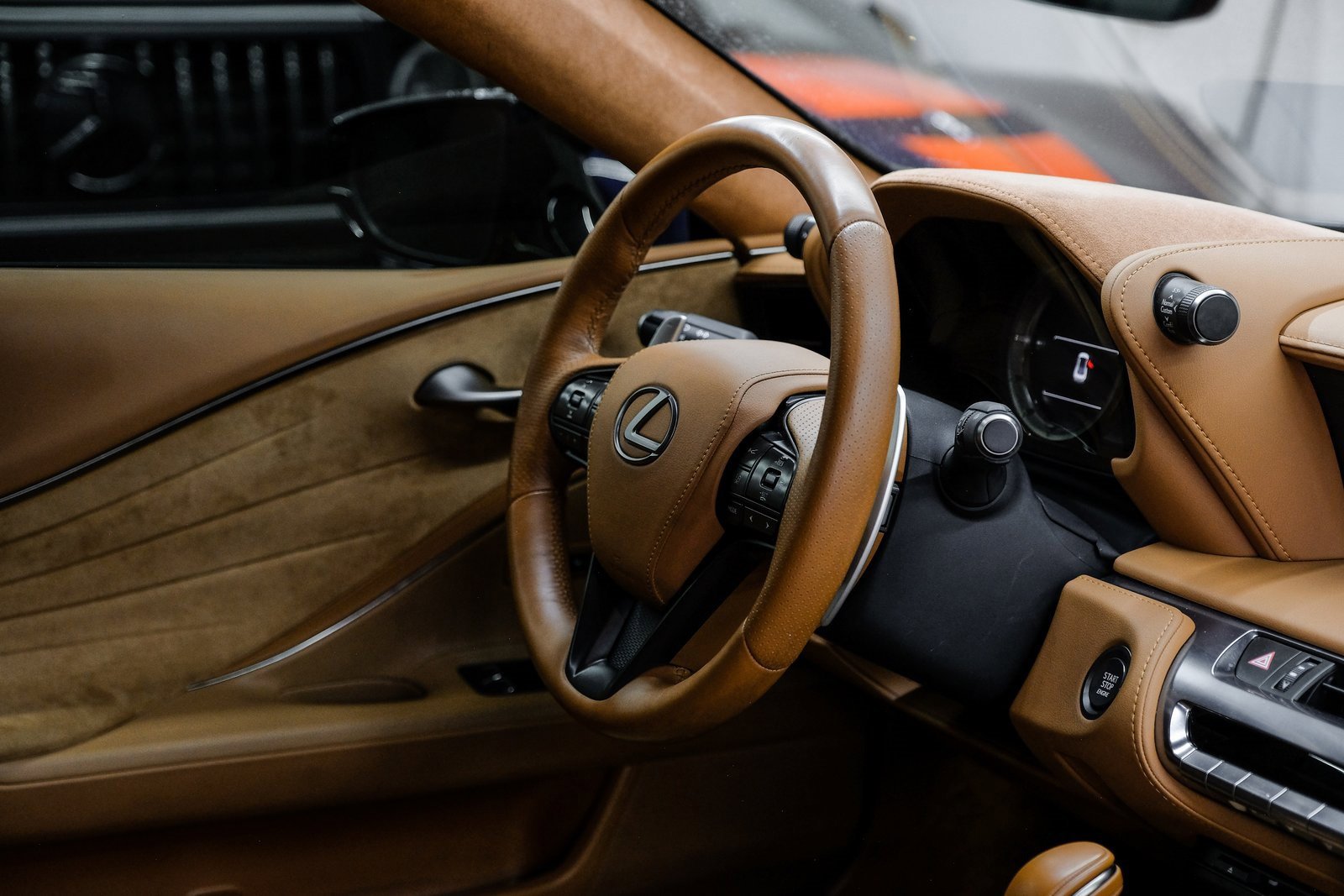 Used 2021 Lexus LC 500 Coupe w/ Performance Package image 20