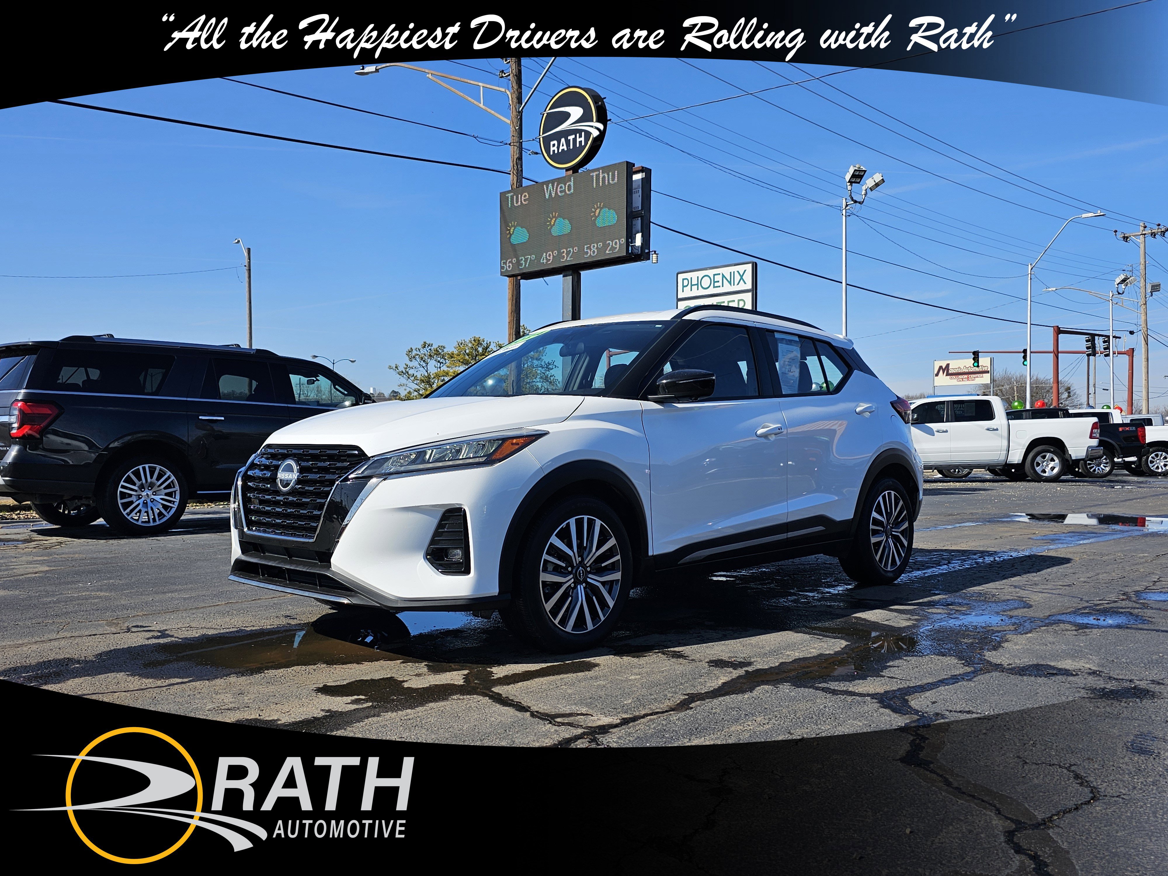 Used 2024 Nissan Kicks SR