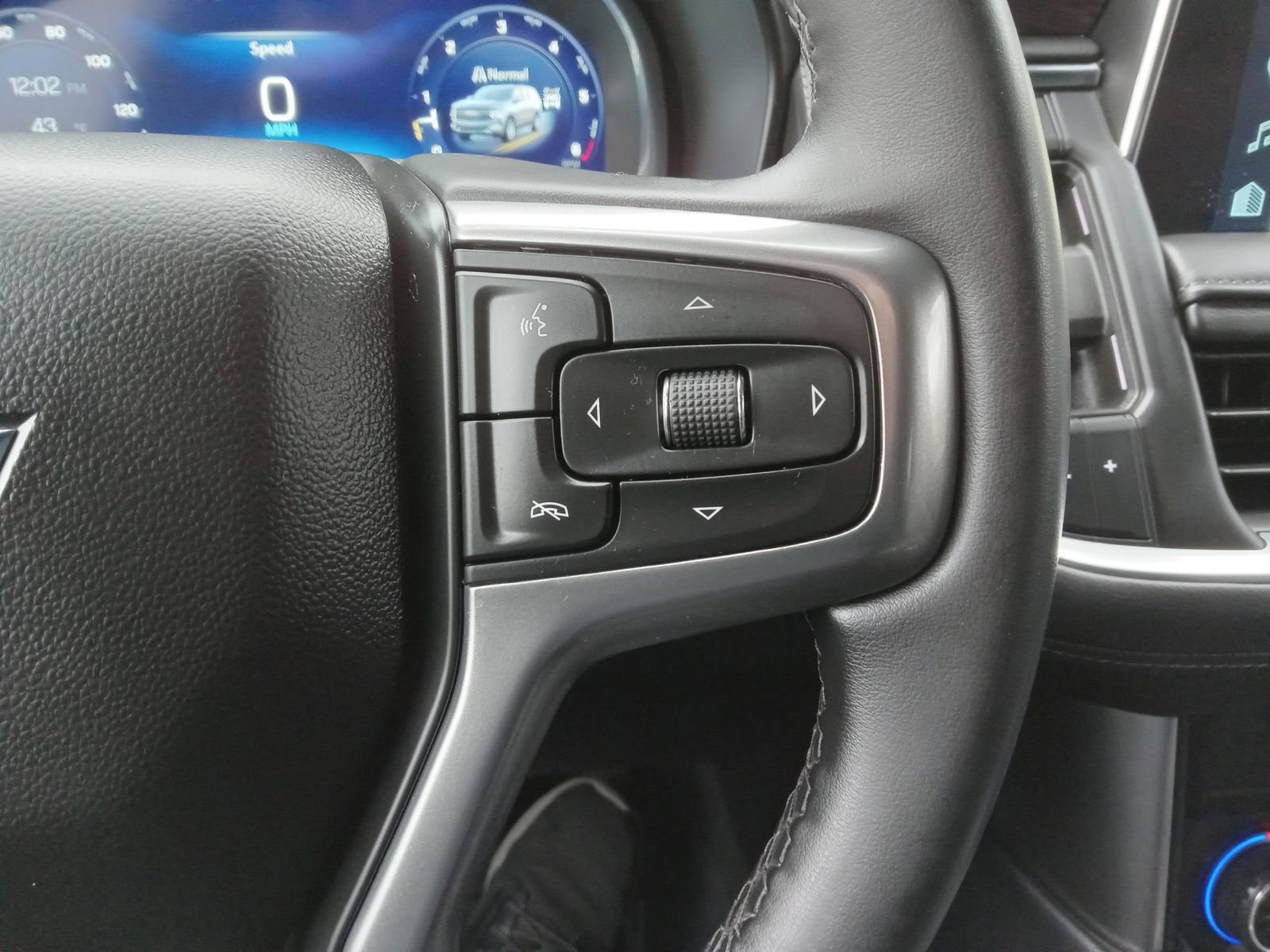 Used 2024 Chevrolet Tahoe LT image 22