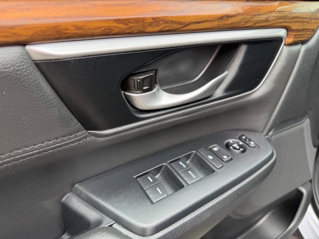 Used 2019 Honda CR-V EX image 17