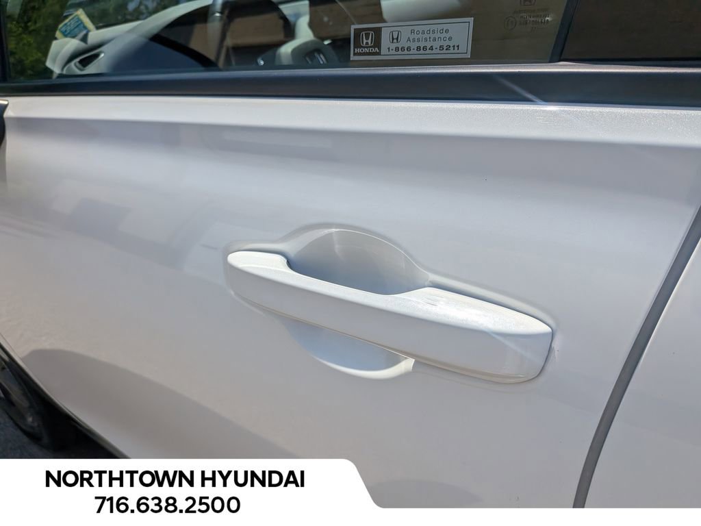 Used 2024 Honda HR-V EX-L image 39