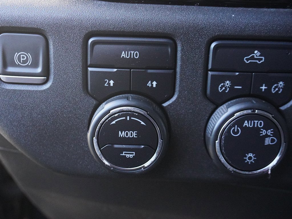 Used 2022 Chevrolet Silverado 1500 LT image 40