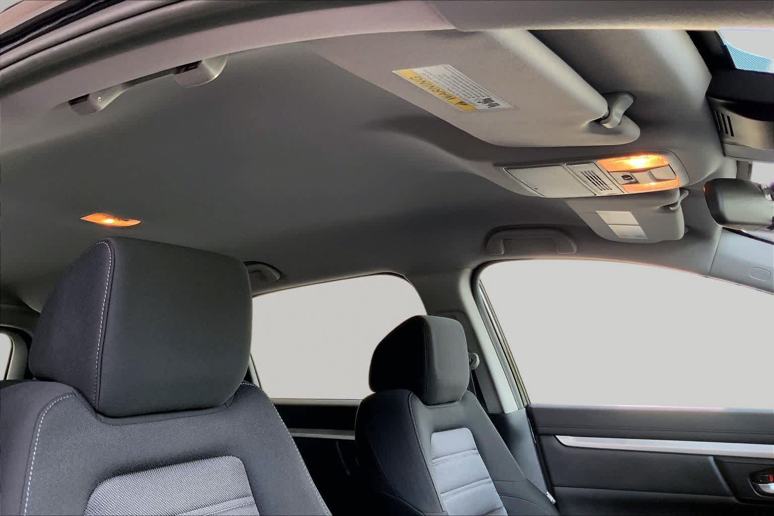 Used 2021 Honda CR-V Special Edition image 14