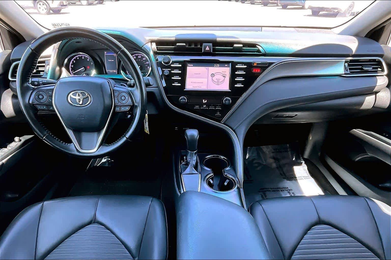 Certified 2019 Toyota Camry SE w/ Carpet Mat Package FWD image 15