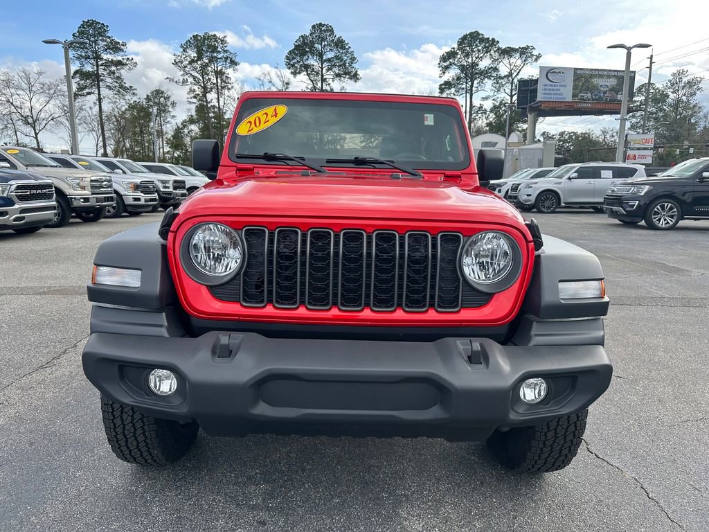 Used 2024 Jeep Wrangler Sport image 16