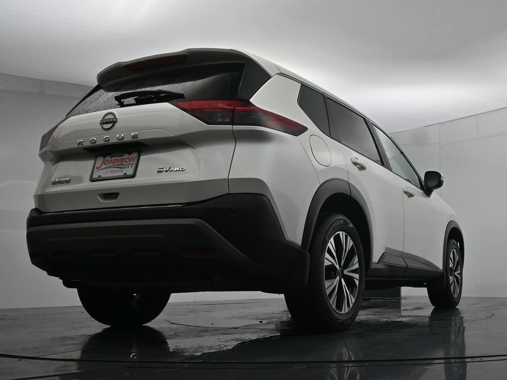 Used 2023 Nissan Rogue SV AWD/4WD image 32