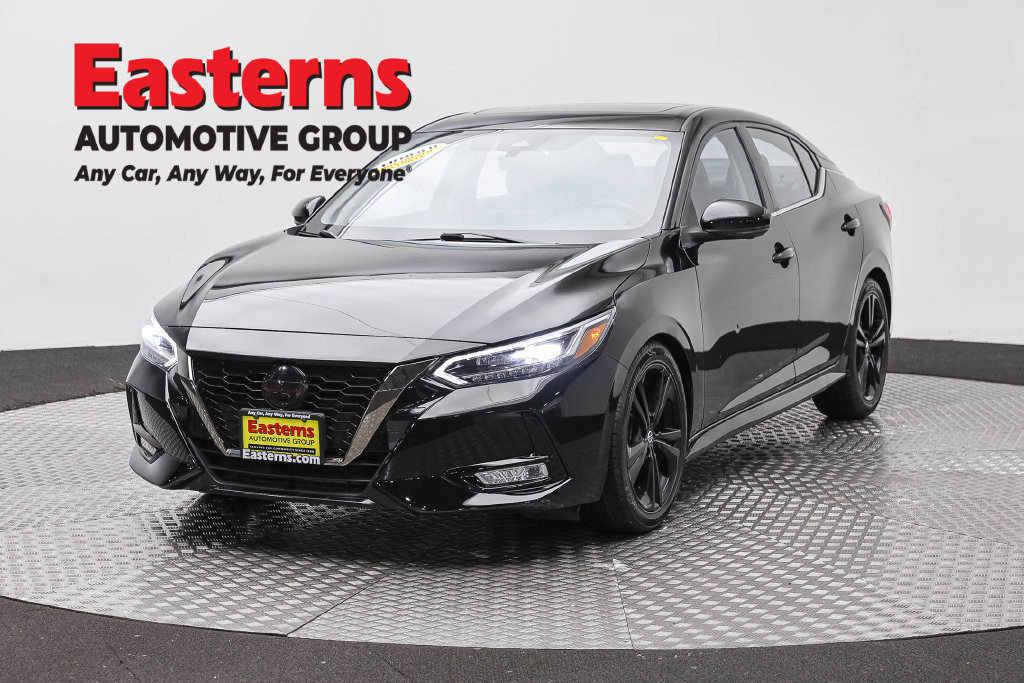Used 2022 Nissan Sentra SR w/ SR Premium Package FWD image 1