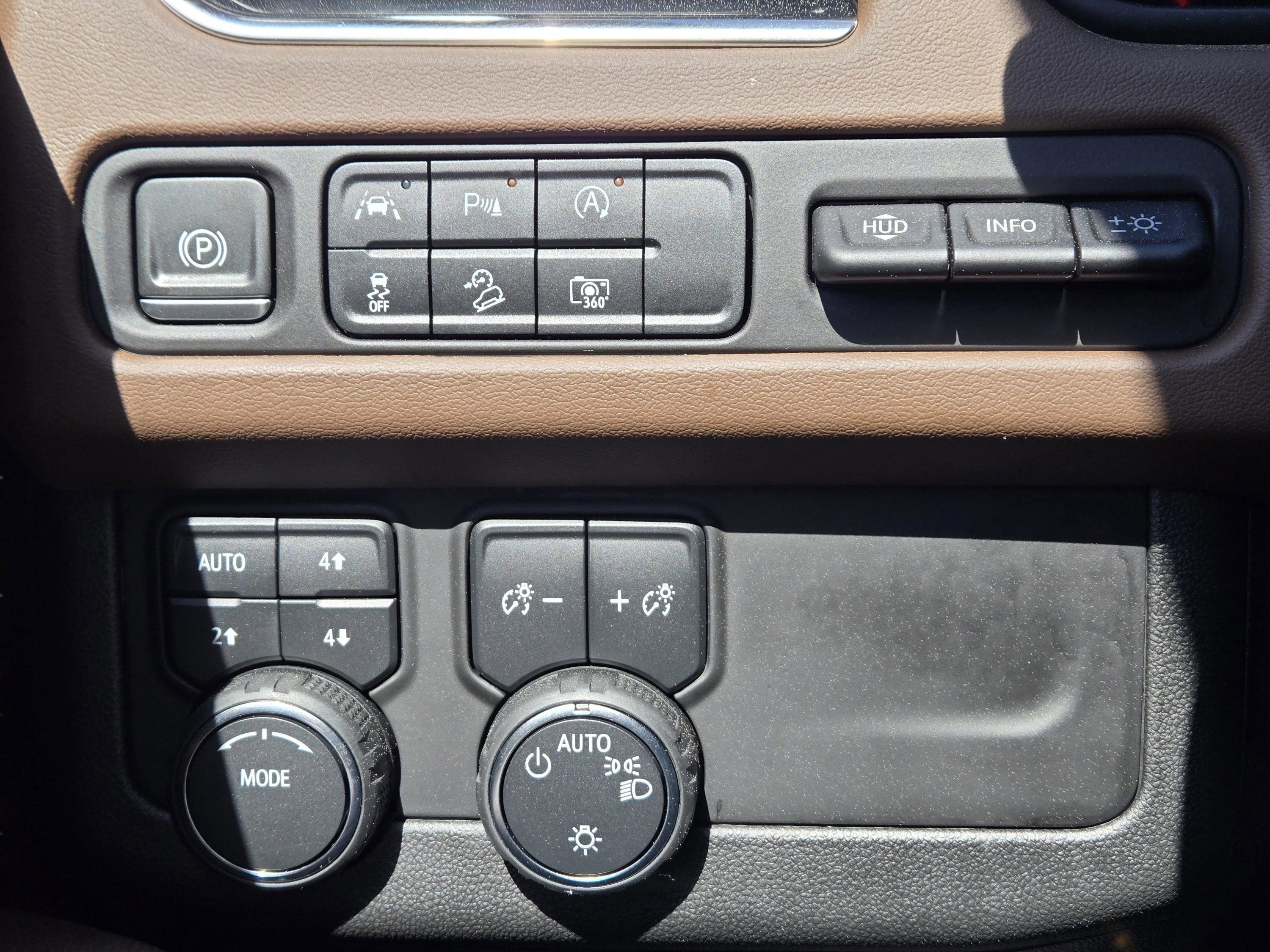 Certified 2024 Chevrolet Tahoe High Country image 23