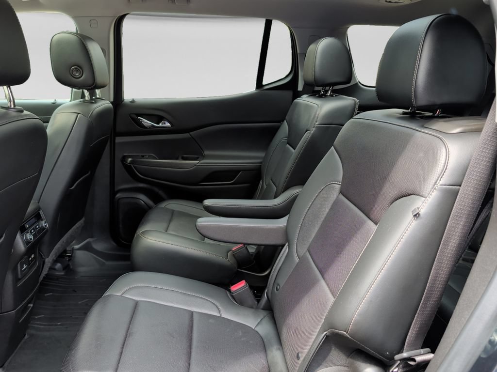 Used 2020 GMC Acadia SLT w/ LPO, Floor Liner Package AWD/4WD image 31