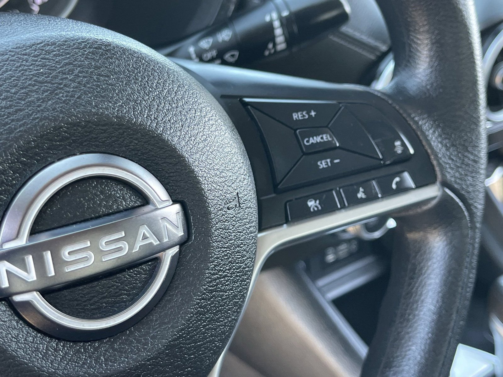 Certified 2024 Nissan Sentra SV FWD image 25