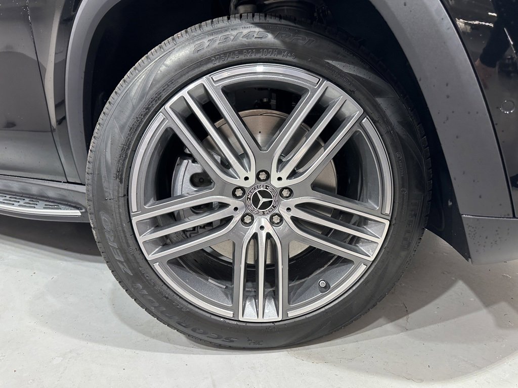 New 2026 Mercedes-Benz GLS 450 4MATIC image 9