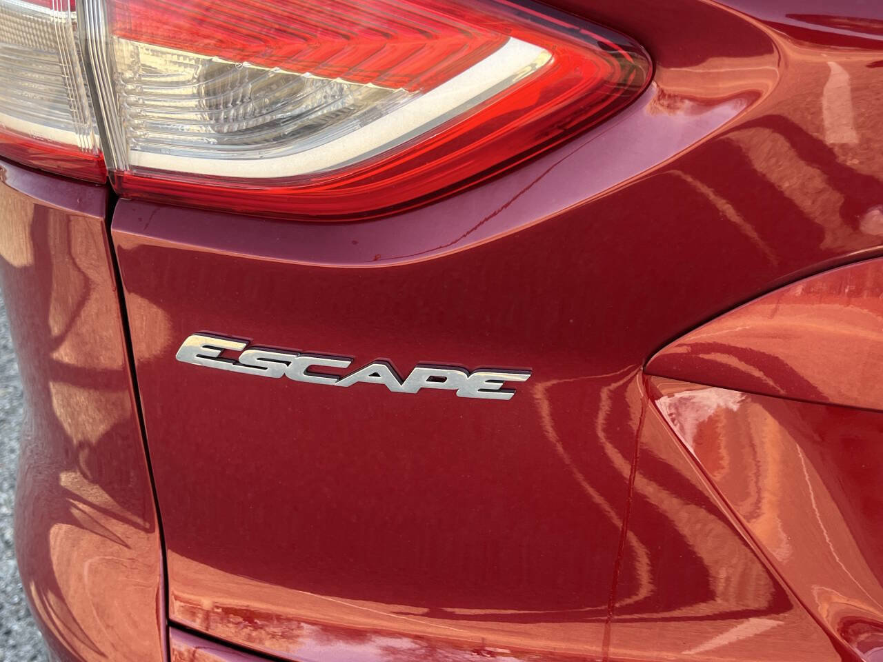 Used 2013 Ford Escape SE image 8