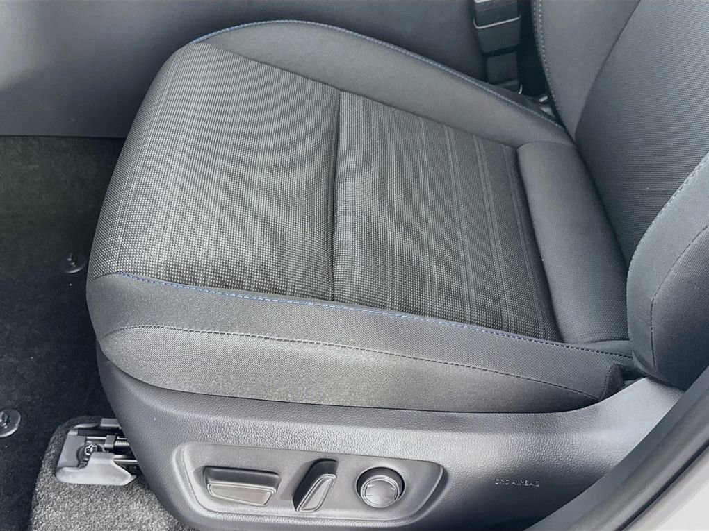 New 2026 Toyota RAV4 SE AWD/4WD image 23