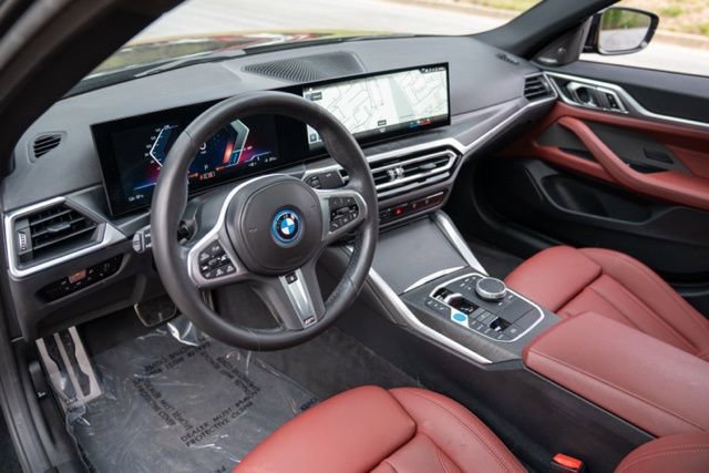 Used 2023 BMW i4 eDrive40 w/ M Sport Package image 22