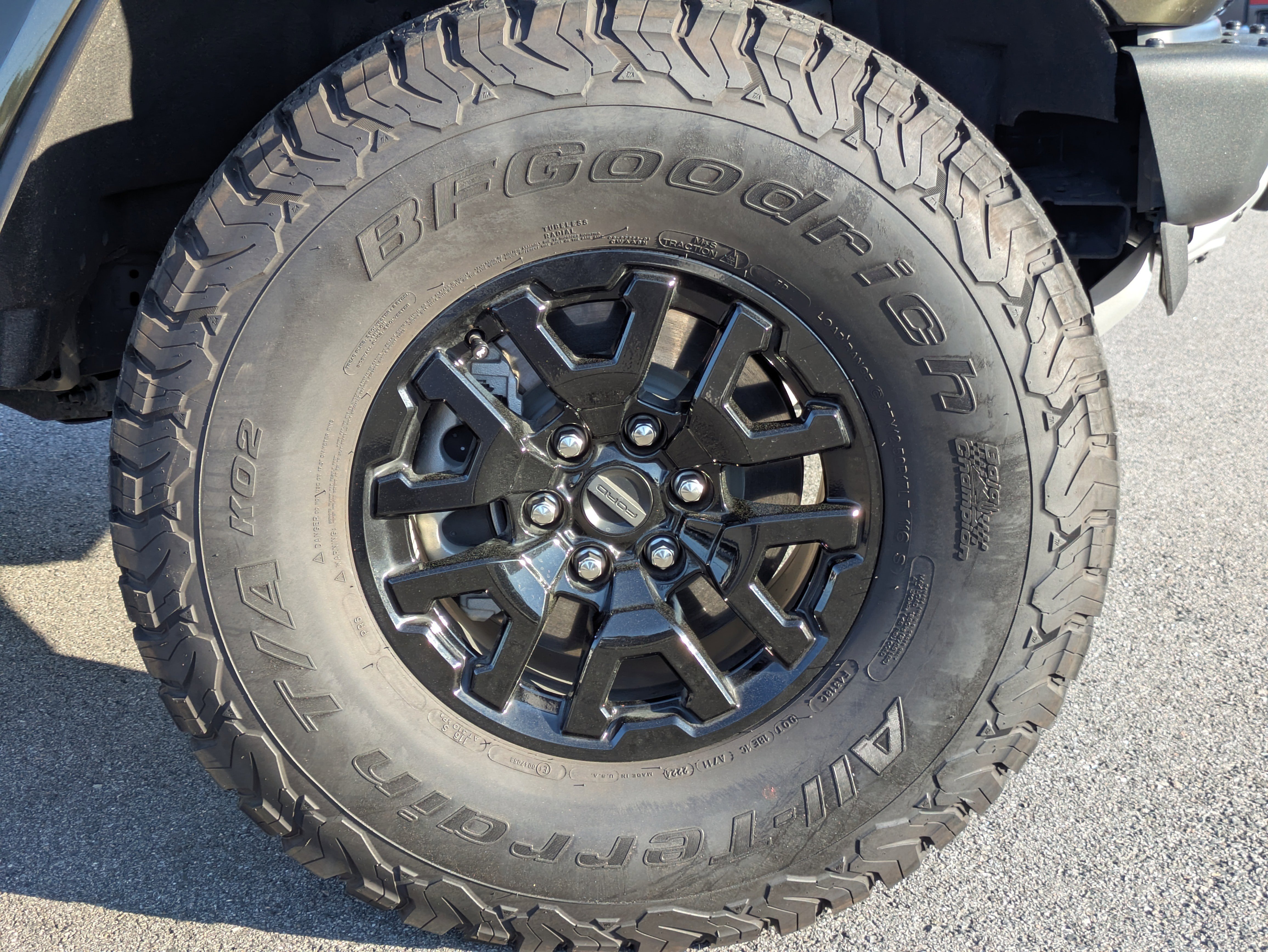 Used 2024 Ford Bronco Raptor image 11