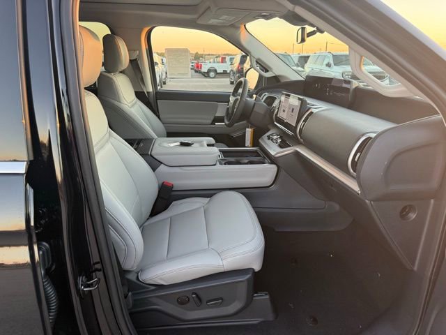 New 2025 Ford Expedition Max Active image 11