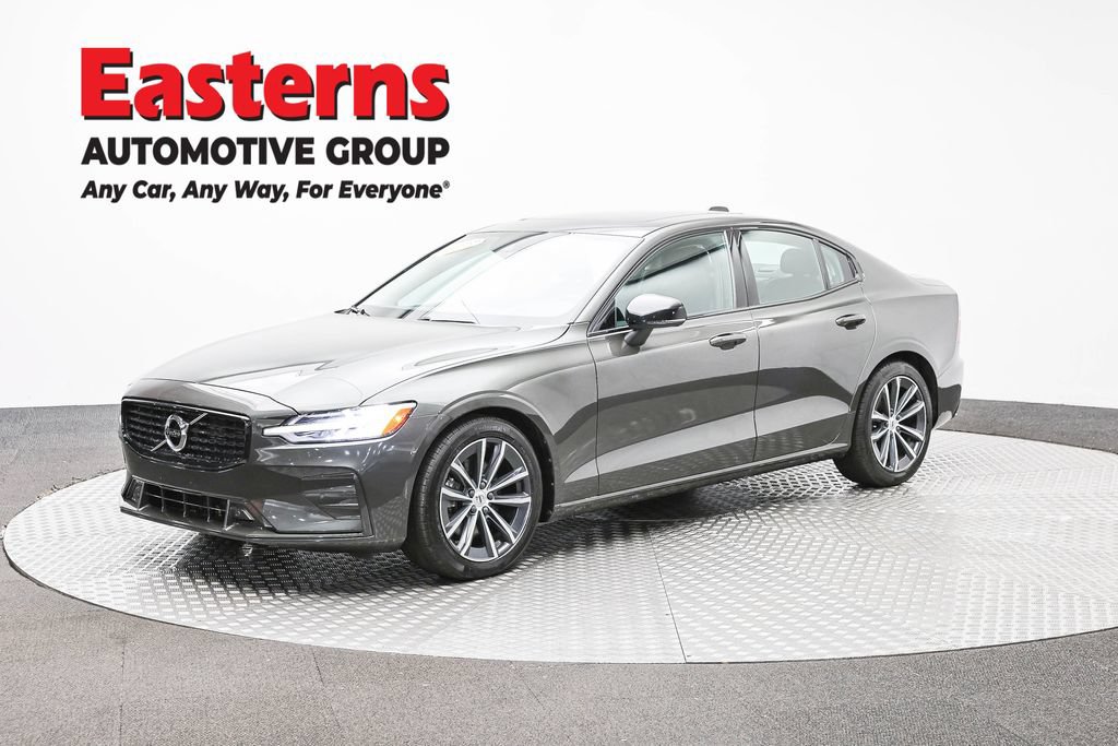 Used 2022 Volvo S60 B5 Inscription