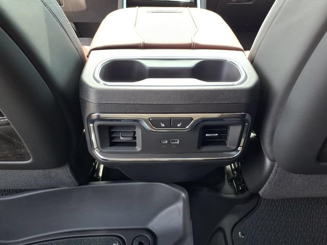 New 2026 GMC Sierra 3500 Denali Ultimate AWD/4WD image 16