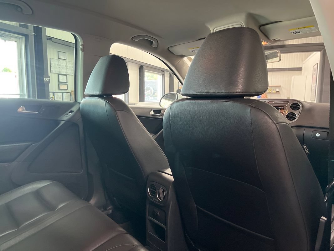 Used 2014 Volkswagen Tiguan SE AWD/4WD image 47