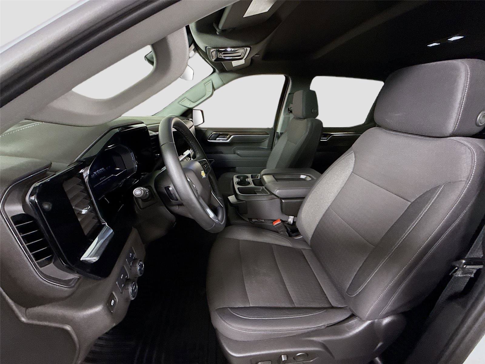 Used 2025 Chevrolet Silverado 1500 LT image 15