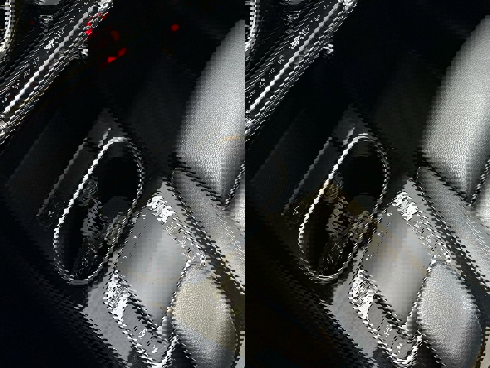 Used 2020 Mercedes-Benz A 220 4MATIC w/ AMG Line image 25