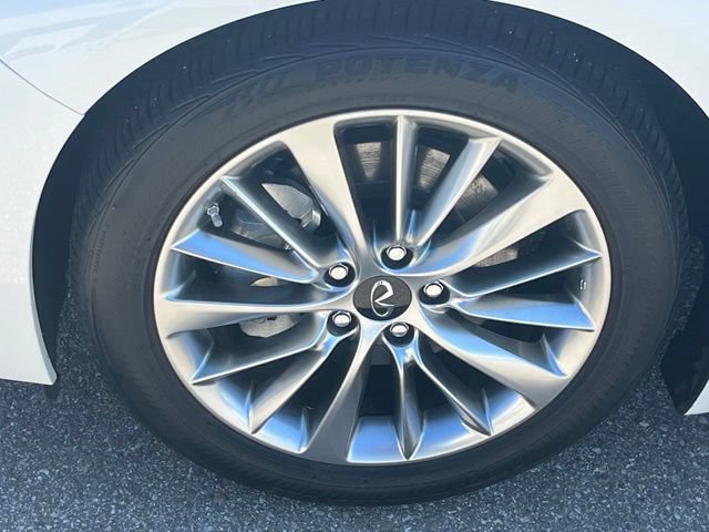 Certified 2023 INFINITI Q50 Luxe w/ Cargo Package RWD image 30
